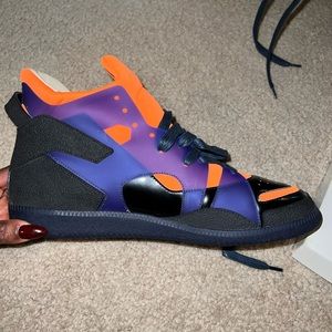 Men’s Mason Martin Margiela High Top Sneakers Sz 22/10